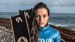 Bate su propio récord del mundo en apnea: ¡84 metros!