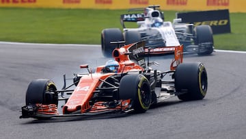 Alonso (McLaren) y Massa (Williams). 