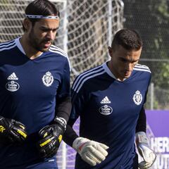 El Burgos quiere cerrar su portería con Caro