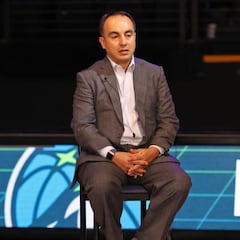 Towns shocked as Rosas let go of front office role in Minnesota