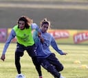 Tabárez da el 'once' con Cavani, Forlán y Luis Suárez