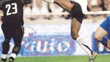 <b>GOLEADOR. </b>El holandés marcó contra el Gante y volverá a ser el ariete en el choque de esta noche.