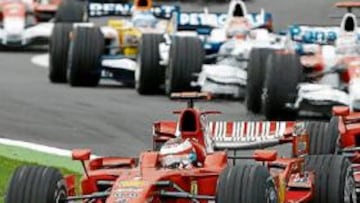 <b>¿HABRÁ OTRO DOBLETE? </b>Raikkonen, que lideró media carrera en Francia, no lo ve tan fácil.