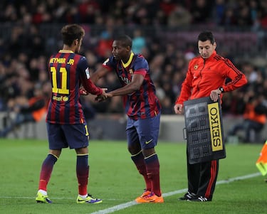 Adama Traoré debutó en la Primera División española el 23 de noviembre de 2013 con el F. C. Barcelona a los 17 años. Entró en el minuto 82 sustituyendo a Neymar Jr. en la victoria 3-0 contra el Granada C.F.. Debutó bajo las órdenes del entrenador Gerardo 'Tata' Martino.