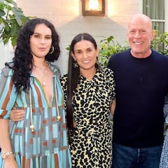 Demi Moore moves in with Bruce Willis following dementia diagnosis