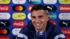 Soccer Football - Copa America 2024 - Final - Argentina Press Conference - Hard Rock Stadium, Miami Gardens, Florida, United States - July 13, 2024 Argentina's Emiliano Martinez during the press conference REUTERS/Agustin Marcarian