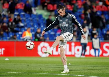 Neymar up for auction between Madrid and Barça