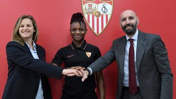 El Sevilla ficha a la delantera internacional nigeriana Uche