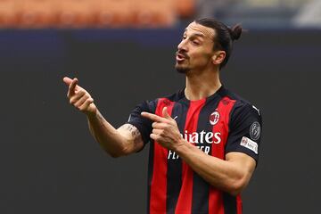 Regresó al Milan para volver a la élite de Europa. En dos temporadas suma 28 goles. Es el líder futbolístico y quien se lleva todos los focos en los partidos. 