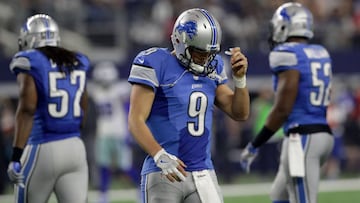 ARLINGTON, TX - DECEMBER 26: Matthew Stafford #9 of the Detroit Lions walks to the sideline after being sacked by the Dallas Cowboys during the second half at AT&amp;T Stadium on December 26, 2016 in Arlington, Texas.   Ronald Martinez/Getty Images/AFP
 == FOR NEWSPAPERS, INTERNET, TELCOS &amp; TELEVISION USE ONLY ==