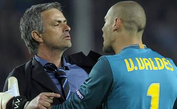 José Mourinho y Víctor Valdés.