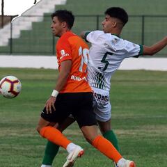 El Málaga se pasea en Antequera con dos goles de Héctor Hernández