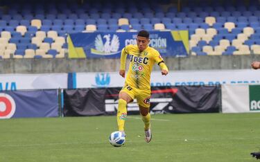 Tiene 19 años, es chileno-ecuatoriano y brilló ante la UC: “Pensé que no me citarían”