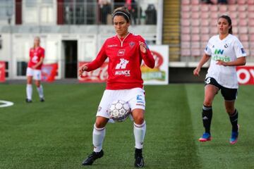 Posición: Delantera
Equipo:Thór/KA