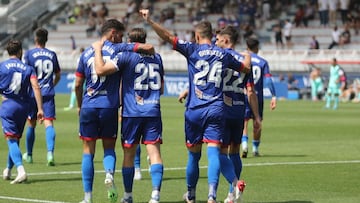 Los cachorros crecen en Urritxe