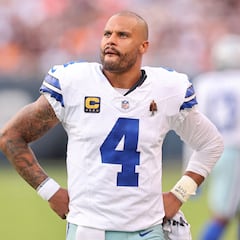 Dak Prescott admits Cowboys beat themselves in ugly loss to Bears