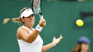 Jessica Bouzas, contra Barbora Krejcikova en Wimbledon.