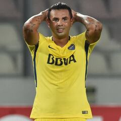 Olé destaca a Cardona como el mejor en debut de Boca