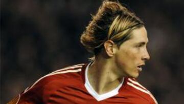 Torres mete al Liverpool en cuartos