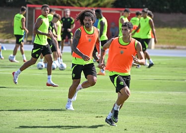 Rubi: “El Real Valladolid es el rival más fuerte de la categoría a nivel defensivo”