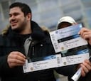 Largas colas para comprar entradas para el PSG-Barça