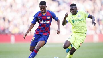 BARCELONA, SPAIN - FEBRUARY 15: Ansu Fati of FC Barcelona runs with the ball during the Liga match between FC Barcelona and Getafe CF at Camp Nou on February 15, 2020 in Barcelona, Spain. (Photo by Eric Alonso/Getty Images)