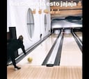Vidal no sólo brilla en el fútbol: tiro perfecto de bowling