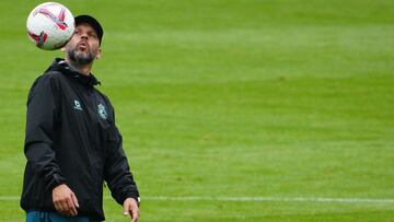 José Alberto, del Racing.