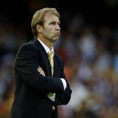 Fallece con 63 años Pim Verbeek, exseleccionador de Corea del Sur, de Australia y de Omán