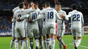 MADRID, SPAIN - NOVEMBER 30:  James Rodriguez (#10) of Real Madrid celebrates with teammates after scoring Real&#039;s 2nd goal during the Copa del Rey last of 32 match between Real Madrid and Cultural Leonesa at estadio Santiago Bernabeu on November 30, 2016 in Madrid, Spain.  (Photo by Denis Doyle/Getty Images)