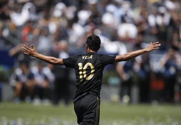 Carlos Vela abrió los cartones para lo que parecía una victoria del LAFC.