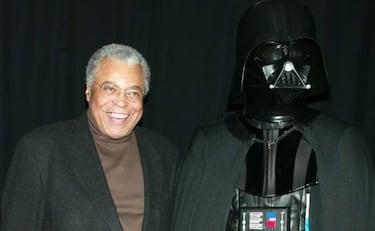 Mark Hamill (Luke Skywalker) lamenta la muerte de James Earl Jones, la voz de Darth Vader: “Descansa en paz, papá”
