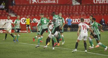 Fernando marcó el 2-0 definitivo.