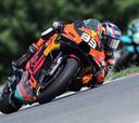 Victoria increíble de Binder con la KTM y alegría para Márquez