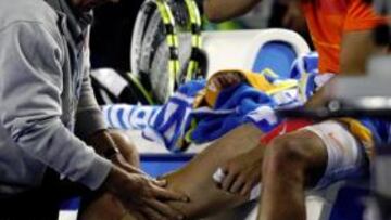 El 'trainer' Ness escucha a Rafa.