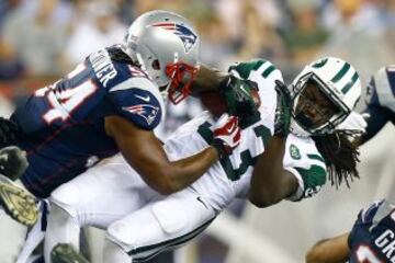 Chris Ivory #33 y Hightower #54.