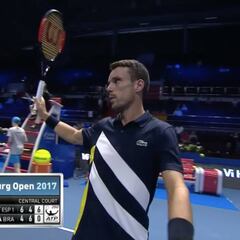 Bautista gana en tres sets al brasileño Dutra y pasa a cuartos