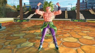 Un personaje con el pelo de Broly. 