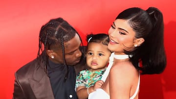 Travis Scott y Kylie Jenner en la premiere de &quot;Look Mom I Can Fly&quot; en Los Angeles