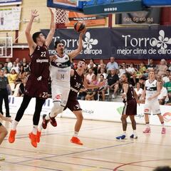 El Unicaja supera con defensa al correoso Bayern Múnich de Pablo Laso