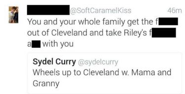 Despiden a un fan de los Cavs por reírse de Riley Curry