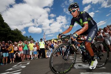 El corredor de Movistar Nairo Quintana de Columbia en acción.