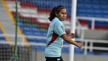 Leicy Santos, mediocampista de la Selección Colombia.