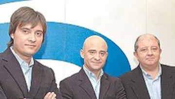 <b>BUEN EQUIPO. </b>Víctor Seara, Antonio Lobato y Gonzalo Serrano.