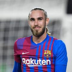 Un agujero en la derecha