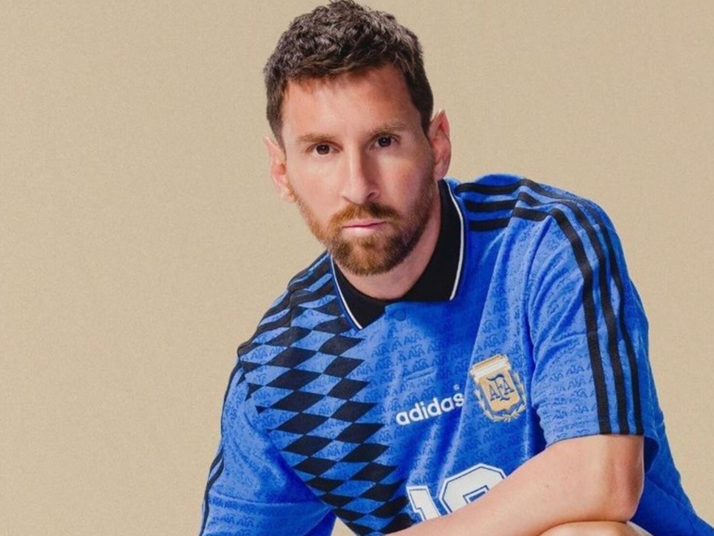 Leo Messi models Argentina retro collection AS USA