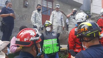 Instalan albergues temporales tras el desgajamiento del cerro del Chiquihuite