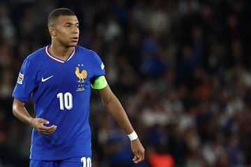 Kylian Mbappé durante la derrota ante Italia