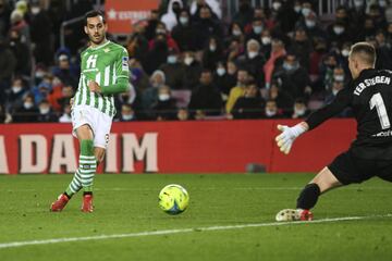 Canales llegó al área blaugrana cedió el balón a Tello que asistió a Juanmi para que baitese a Ter Stegen y anotase el primer, y a la postre único, gol del partido.