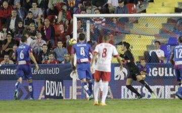 Jonathan empató el partido. 1-1.